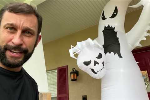 Review Elegear 12FT Outdoor Halloween Inflatables Ghost with Induction Horn Will Scream, Blow Up