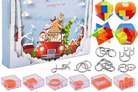 Advent Calendar 2022 for Kids – 24 Days of Christmas Countdown Calendar with Brain Teaser Puzzle..