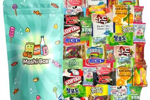 Mashi Box Asian Candy Mystery Variety Pack | 40 PCS | Japanese Candy, Chinese Candy, Vietnamese..