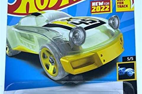 Hot Wheels 2022 – Lightnin’ Bug – X-Raycers 5/5 [White] 218/250