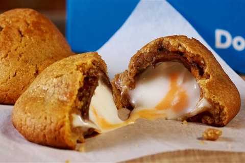 Domino's Yanks Controversial Cadbury Creme Egg Cookies Before Easter Even Starts - But Don't Panic..