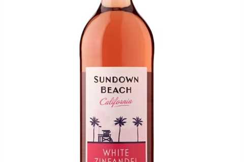 Tesco's Sneaky Wine Switcheroo Has Rosé Lovers Up in Arms
