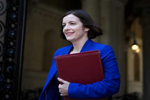 Schools Need to Stop Bleeding Parents Dry Over Fancy Blazers - Here's What's Actually Changing