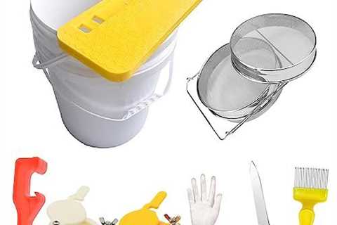 Honey Harvesting Kit with Extractor and Buckets