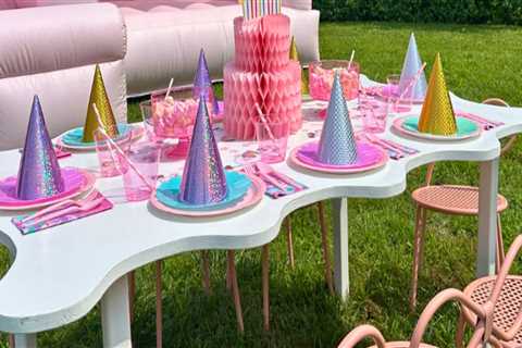 Modern Chair Design Essentials for Family-Friendly Events With Bounce Houses